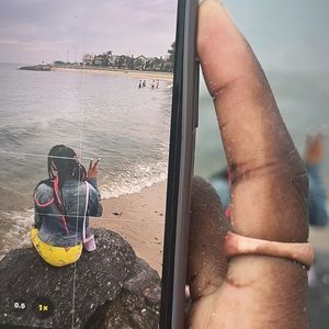 Meet your Posher, Clarr